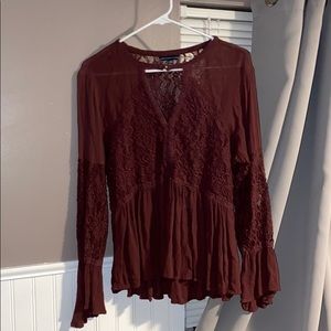 An American Eagle dress shirt